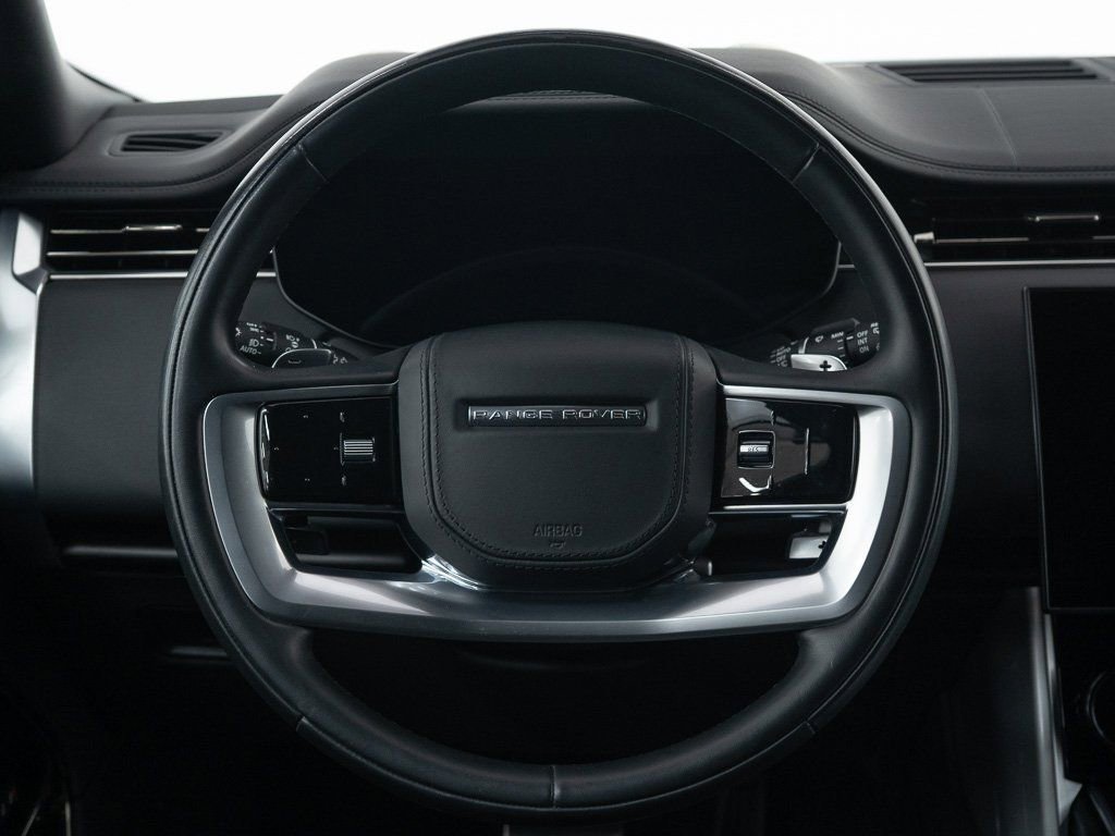 Used 2023 Land Rover Range Rover SV AWD/4WD image 37
