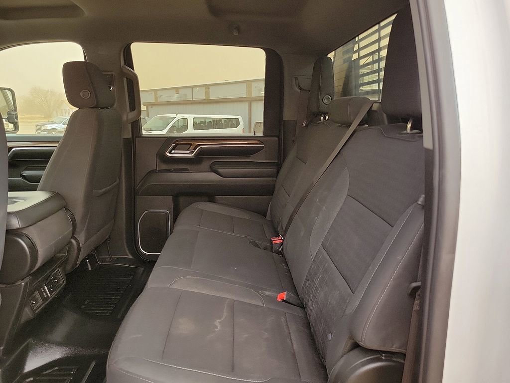 Used 2024 Chevrolet Silverado 2500 LT w/ Convenience Package image 16