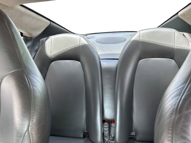 Used 2005 Aston Martin Vanquish S image 11