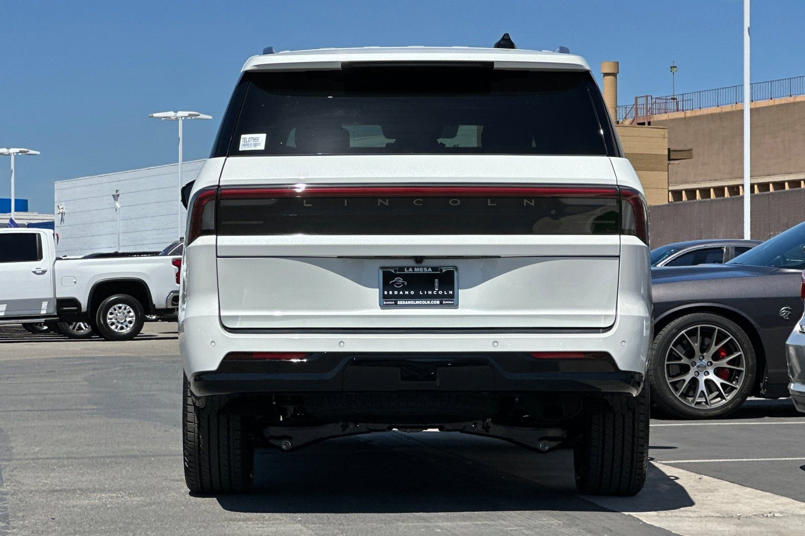 New 2026 Lincoln Navigator Black Label AWD/4WD image 4