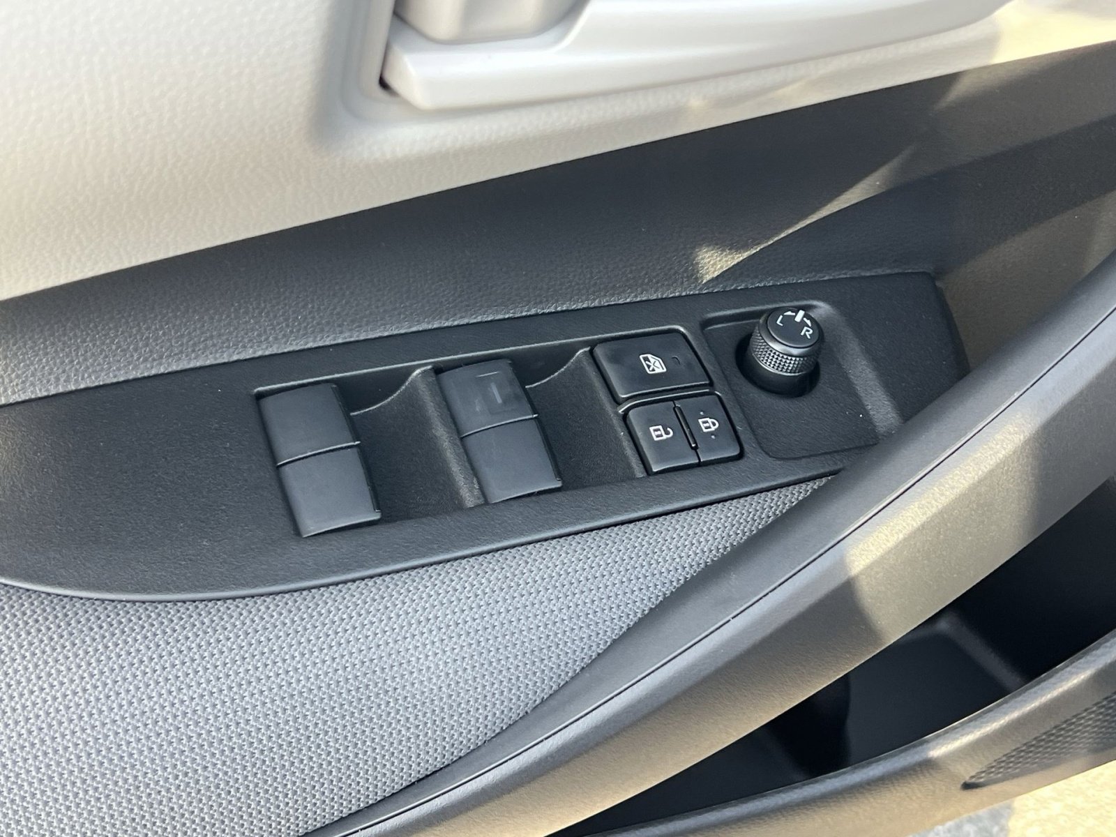 New 2026 Toyota Corolla LE FWD image 11