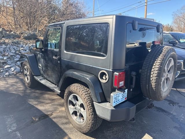 Used 2016 Jeep Wrangler Sahara w/ Connectivity Group image 2