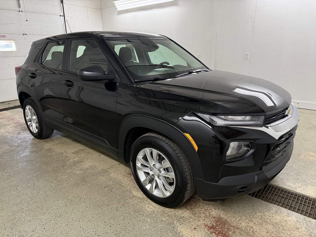 Used 2022 Chevrolet TrailBlazer LS image 1