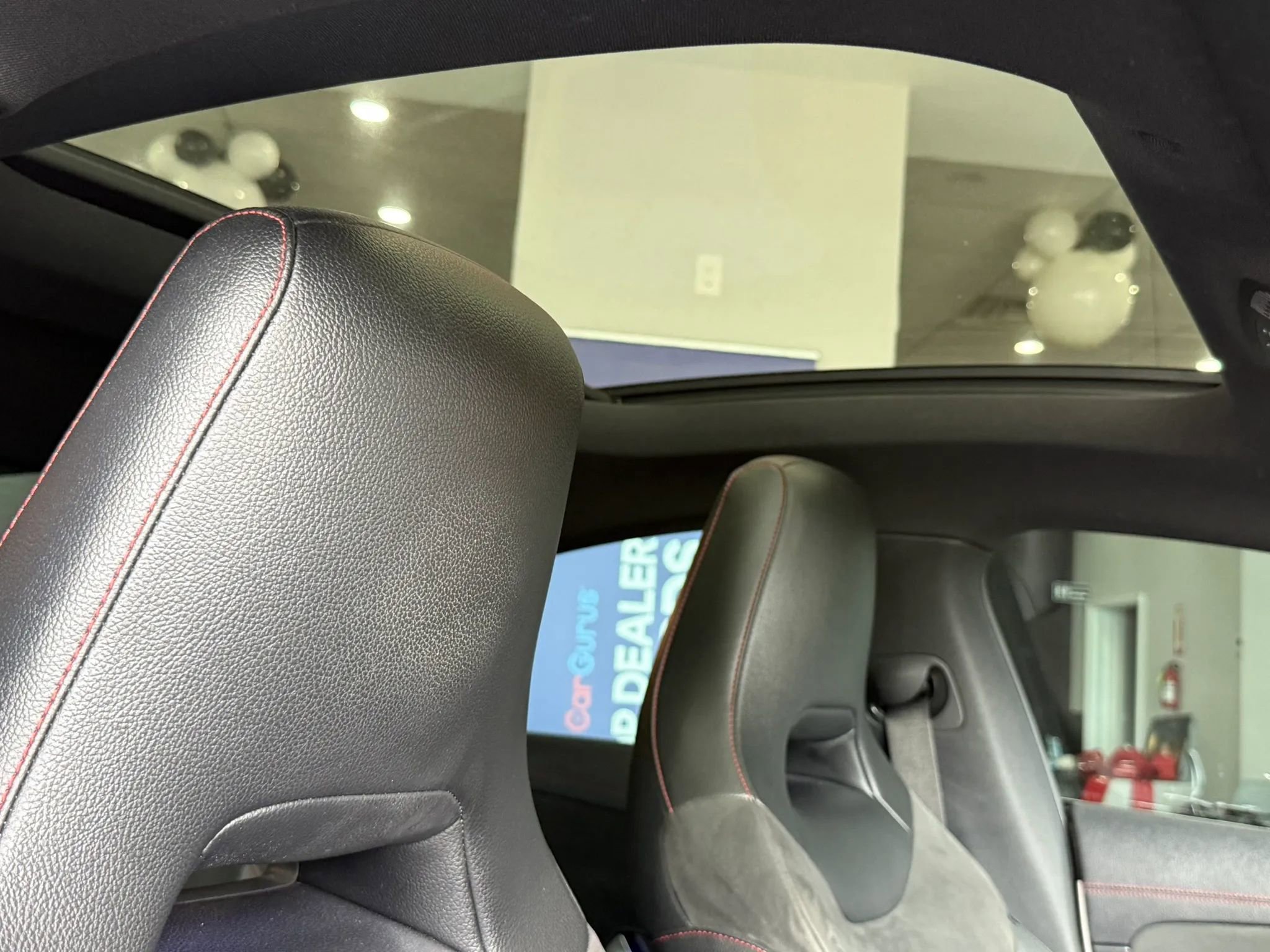 Used 2021 Mercedes-Benz CLA 35 AMG 4MATIC image 28