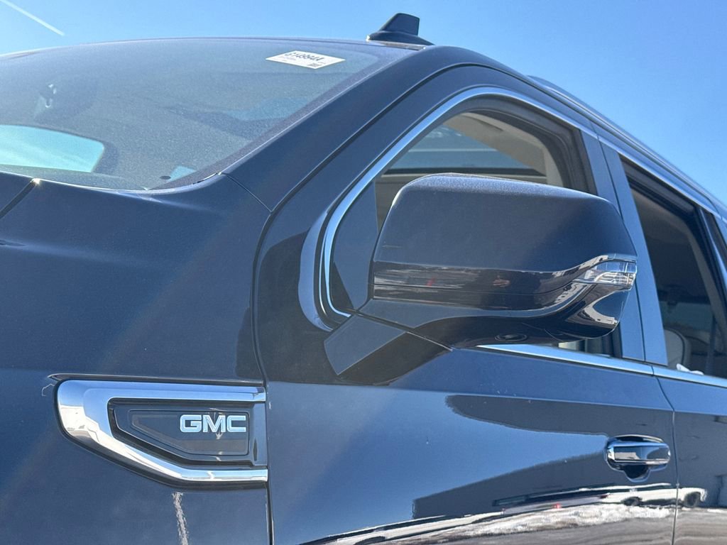 Used 2022 GMC Yukon Denali w/ Max Trailering Package image 14