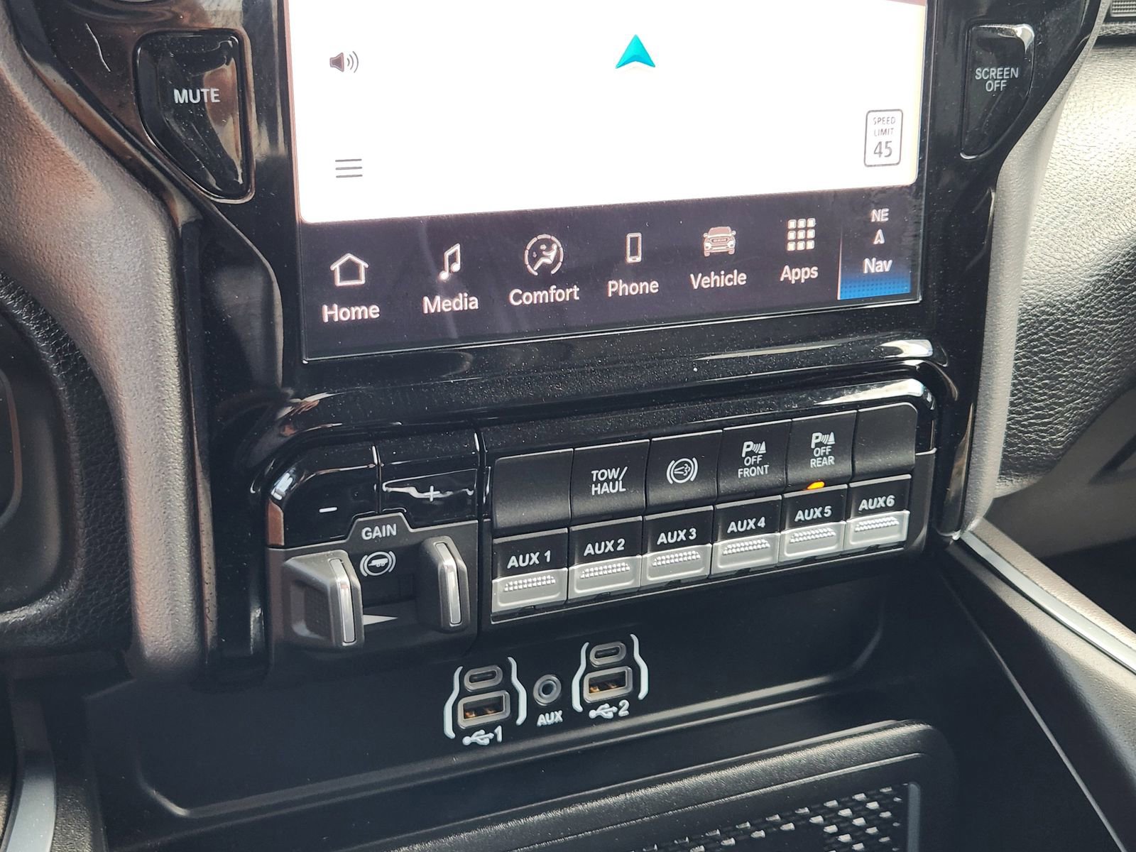 Used 2025 RAM 3500 Laramie w/ Night Edition image 23