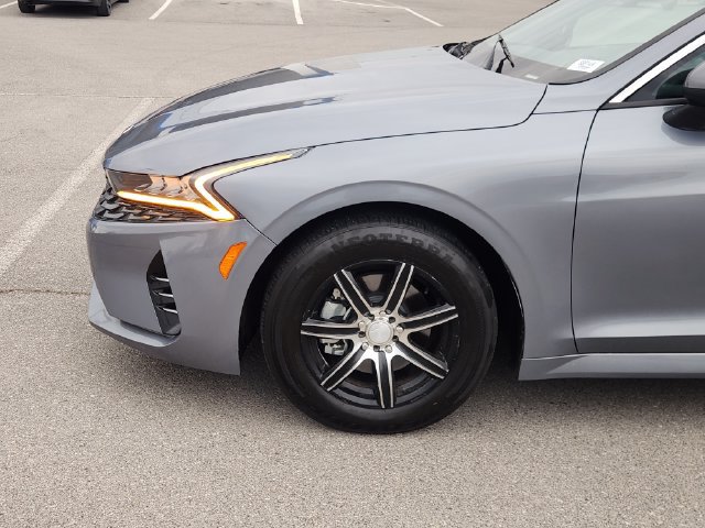 Used 2021 Kia K5 LXS FWD image 8