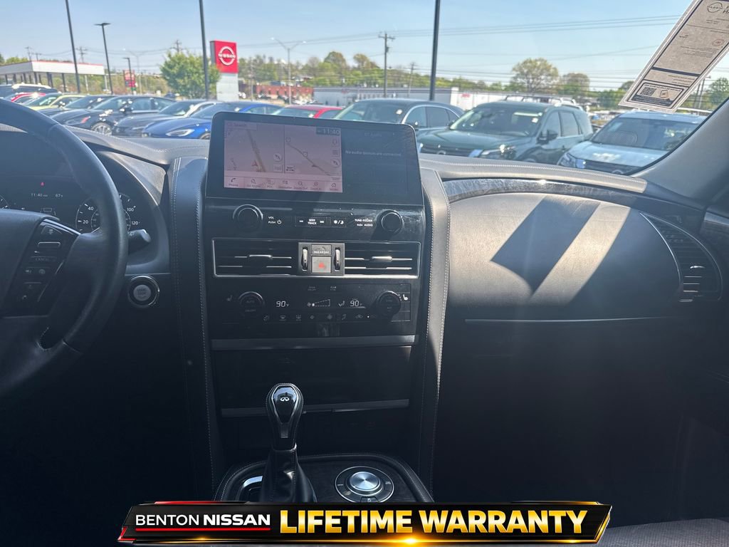Used 2024 INFINITI QX80 Luxe RWD image 16