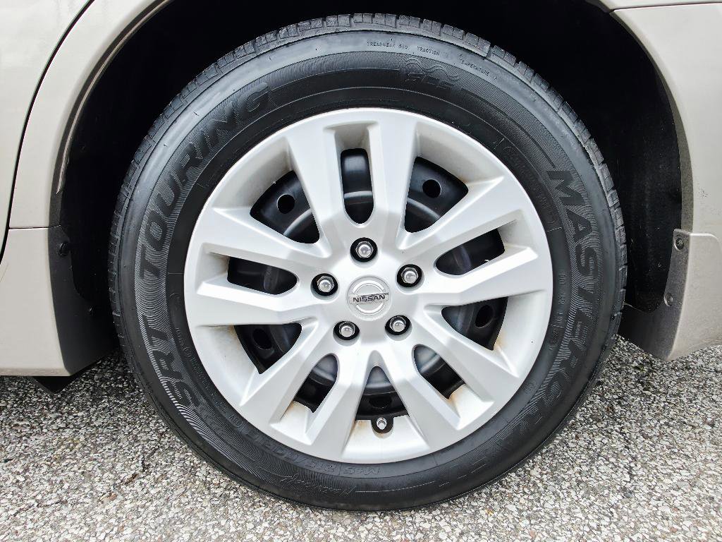 Used 2014 Nissan Altima 2.5 S w/ Display Audio Package FWD image 6