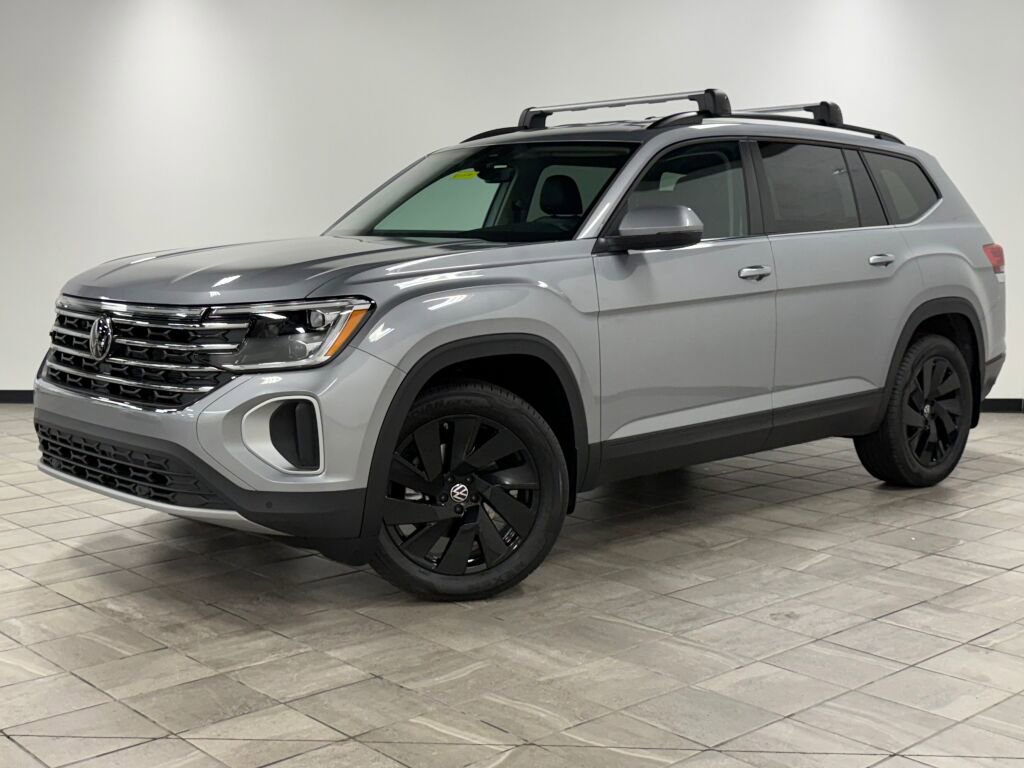 New 2026 Volkswagen Atlas SE image 3