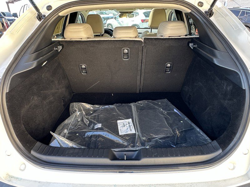 Certified 2025 MAZDA CX-30 AWD 2.5 S w/ Preferred Package image 7