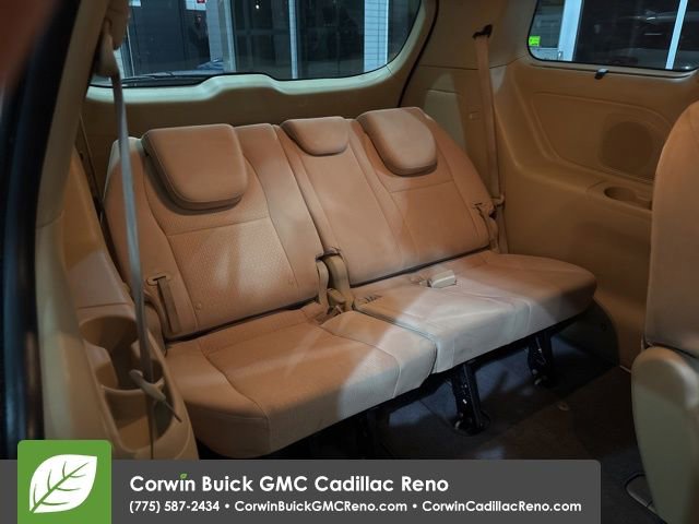 Used 2016 Kia Sedona LX w/ LX Convenience Package image 28