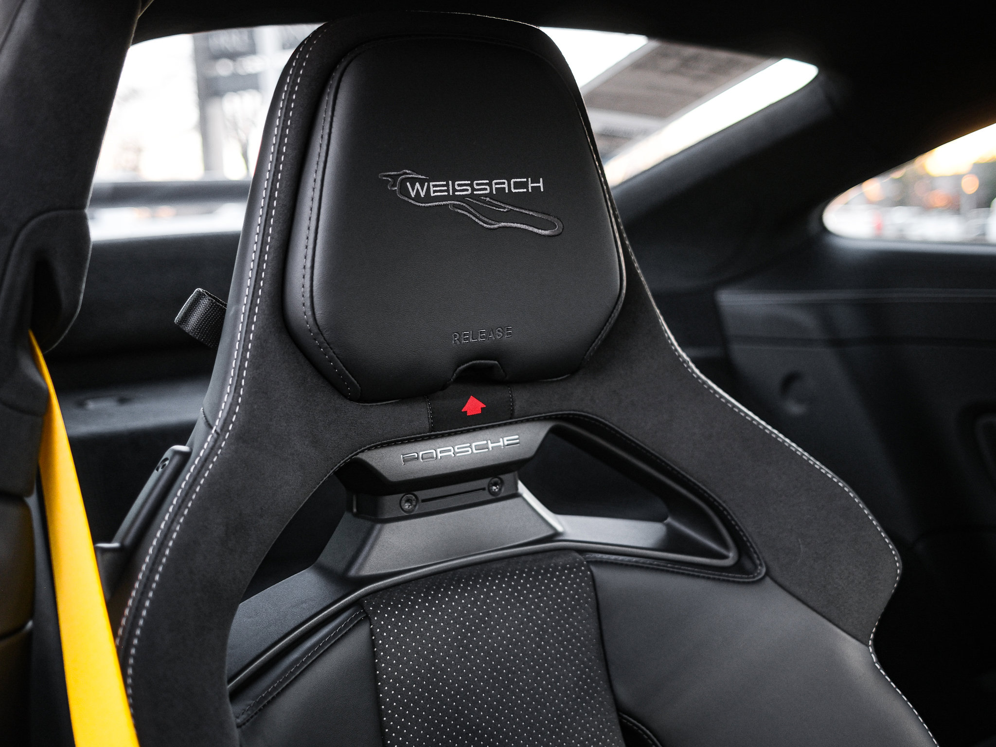 Used 2025 Porsche 911 GT3 image 38