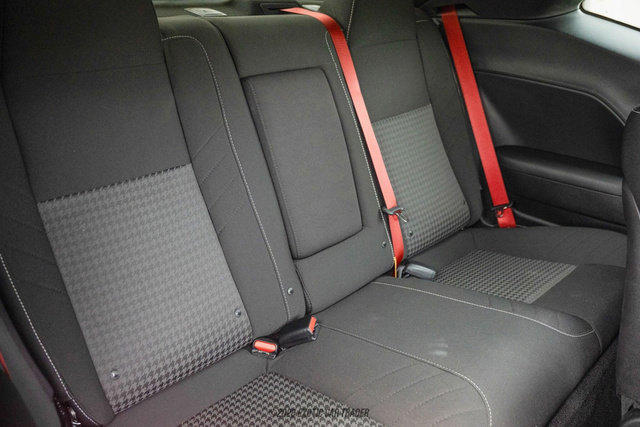 Used 2020 Dodge Challenger SRT Hellcat Redeye image 27