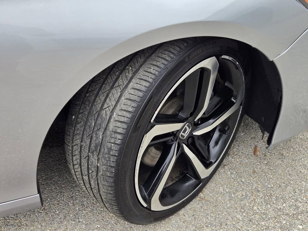 Used 2022 Honda Accord Sport image 6