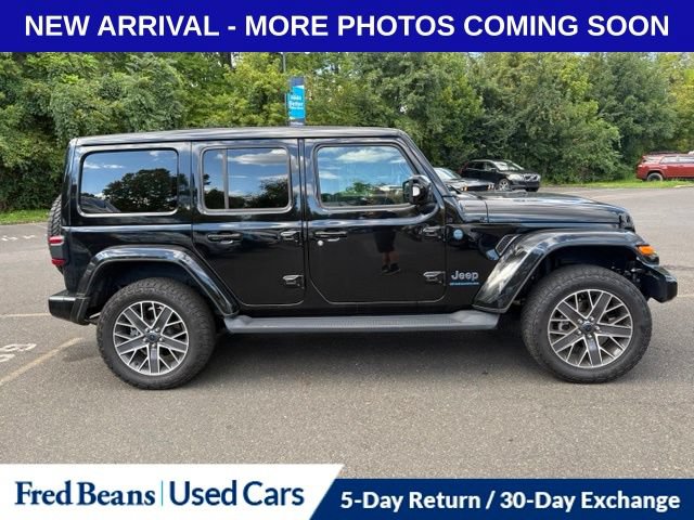 Used 2024 Jeep Wrangler High Altitude AWD/4WD image 4