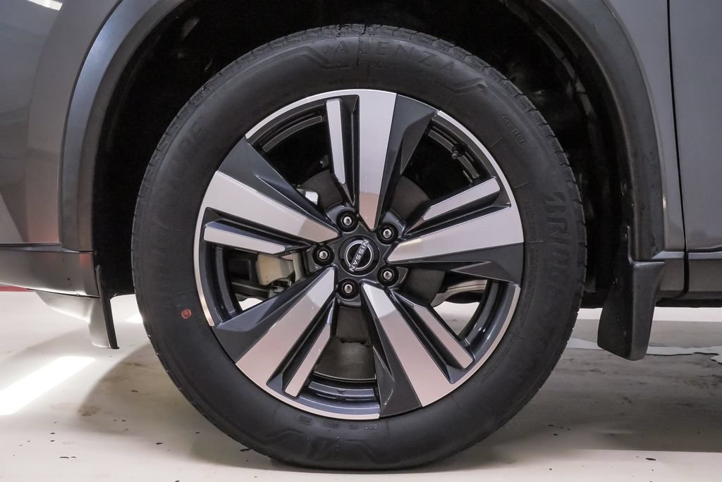Used 2023 Nissan Rogue SL FWD image 35