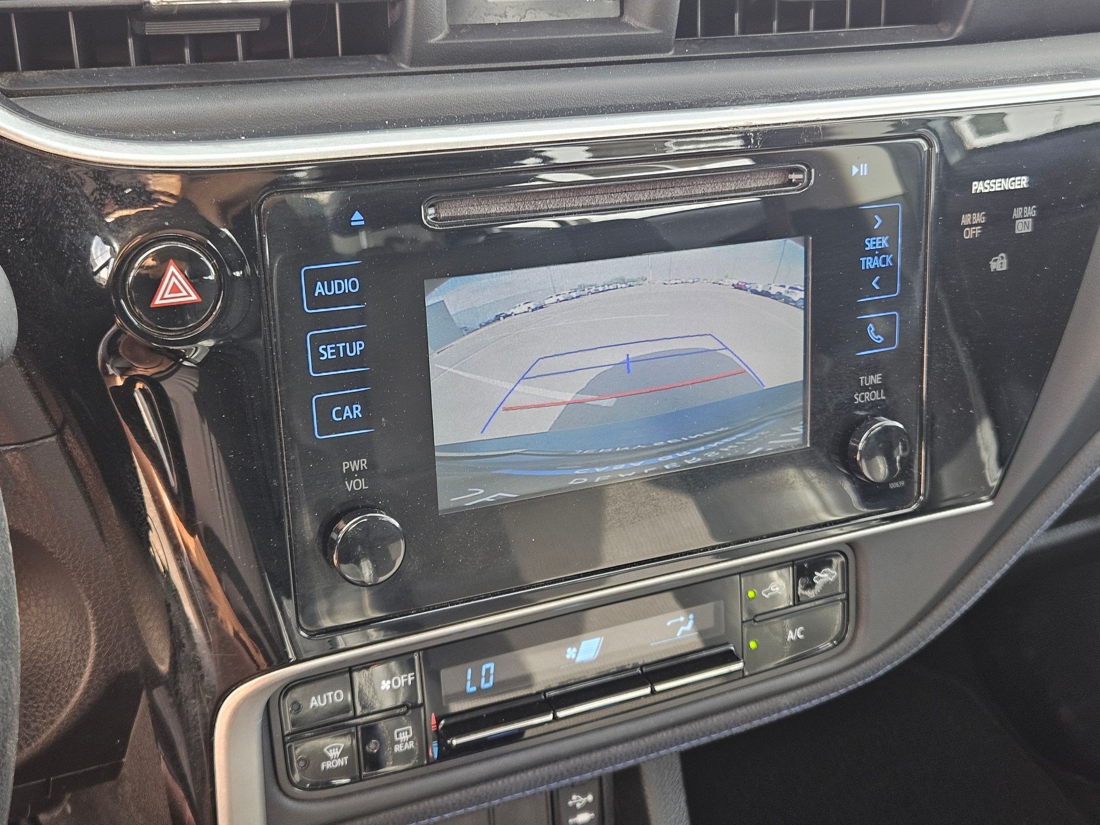 Used 2017 Toyota Corolla L FWD image 20