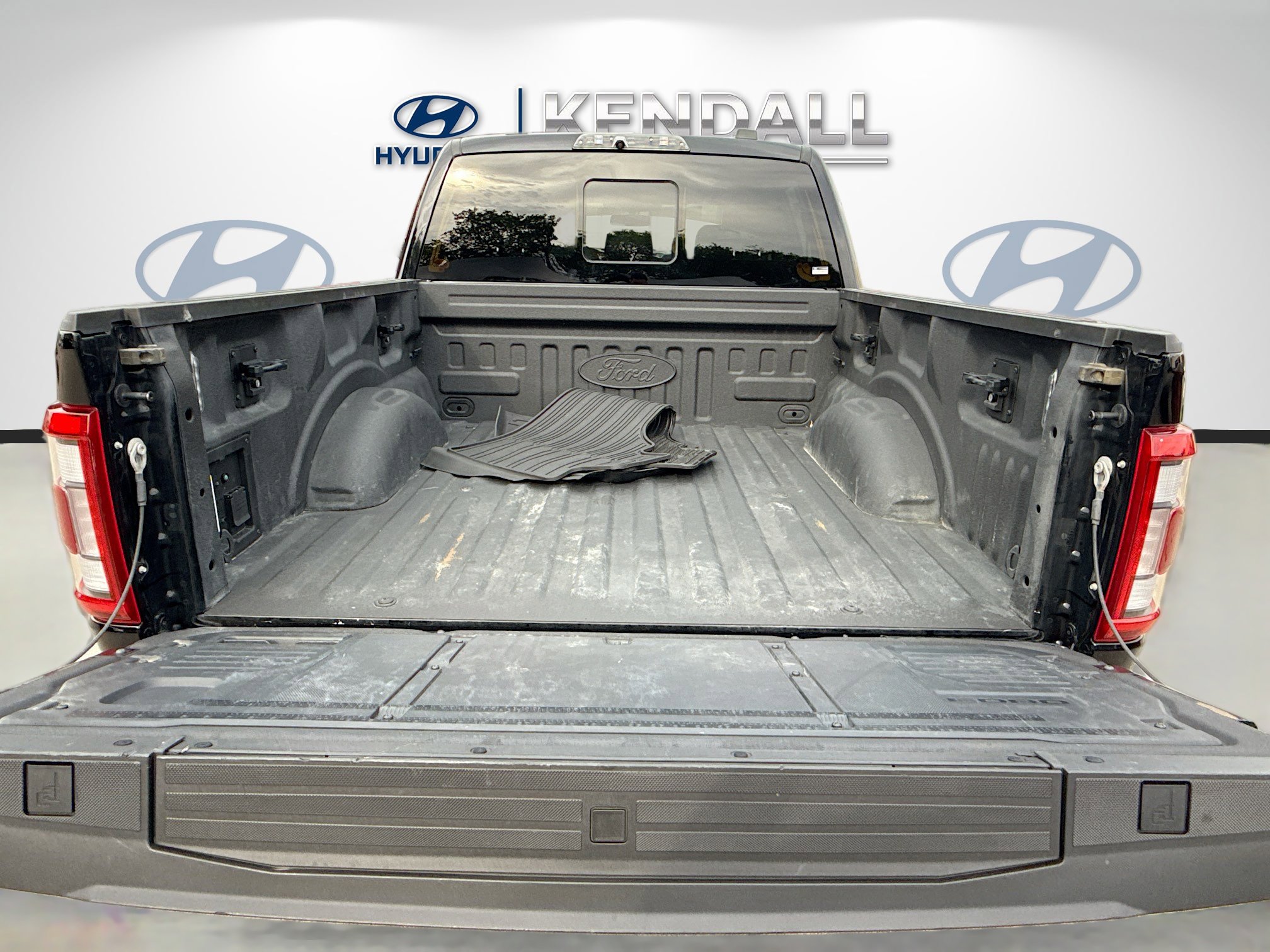 Used 2023 Ford F150 Raptor AWD/4WD image 24