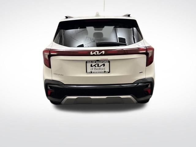 Certified 2024 Kia Seltos SX image 9