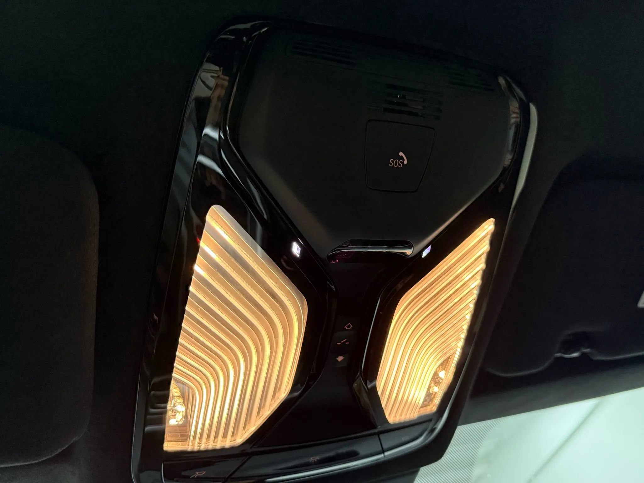 Used 2021 BMW X6 M w/ Competition Package image 24