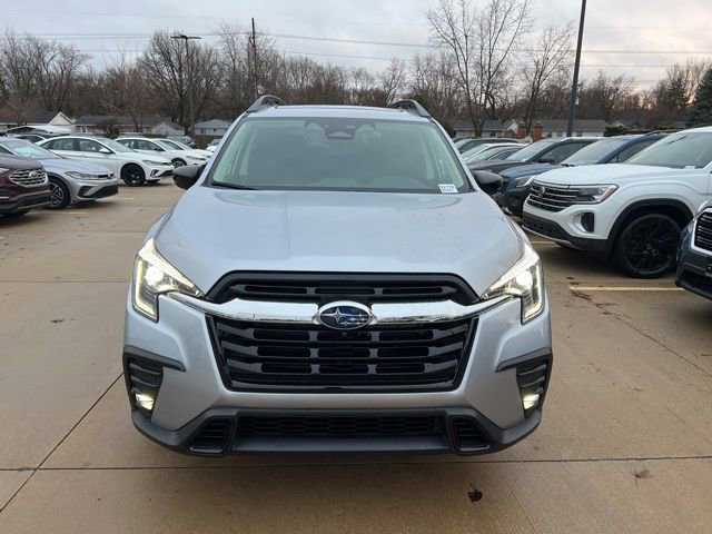 New 2026 Subaru Ascent Limited image 2
