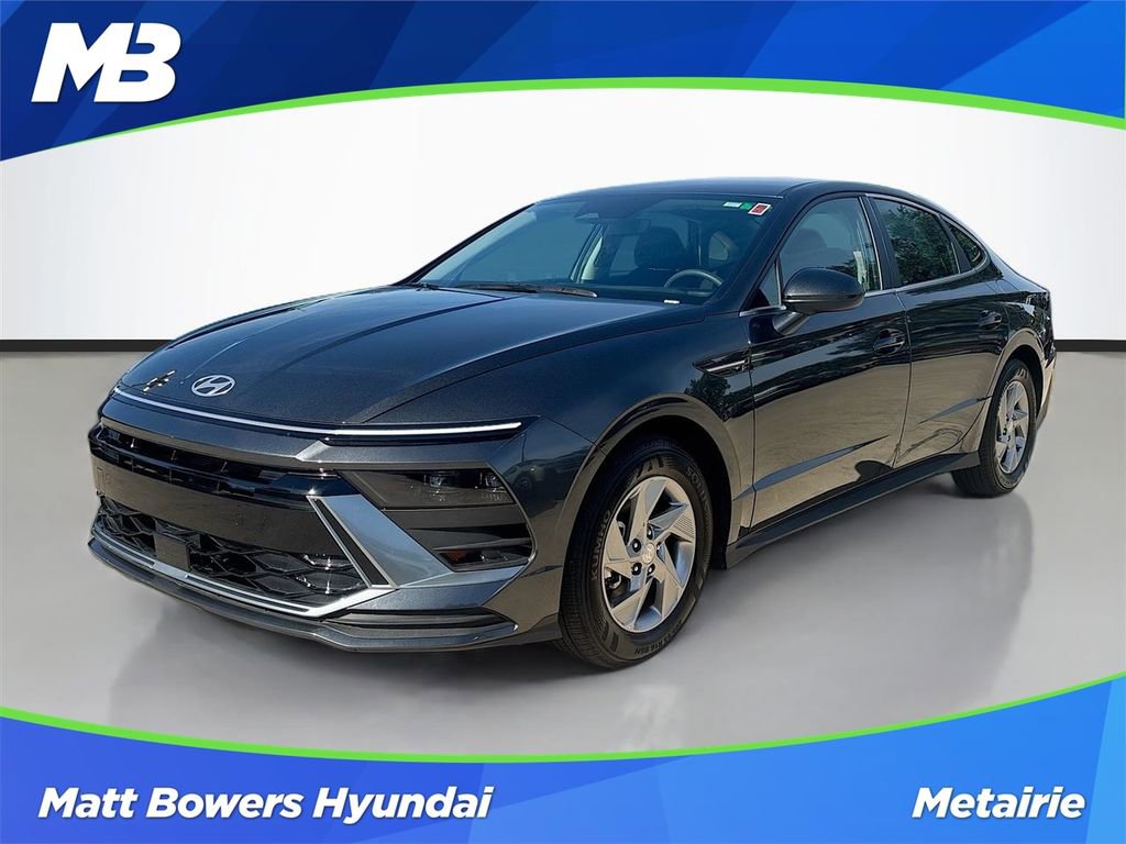 Certified 2025 Hyundai Sonata SE image 1
