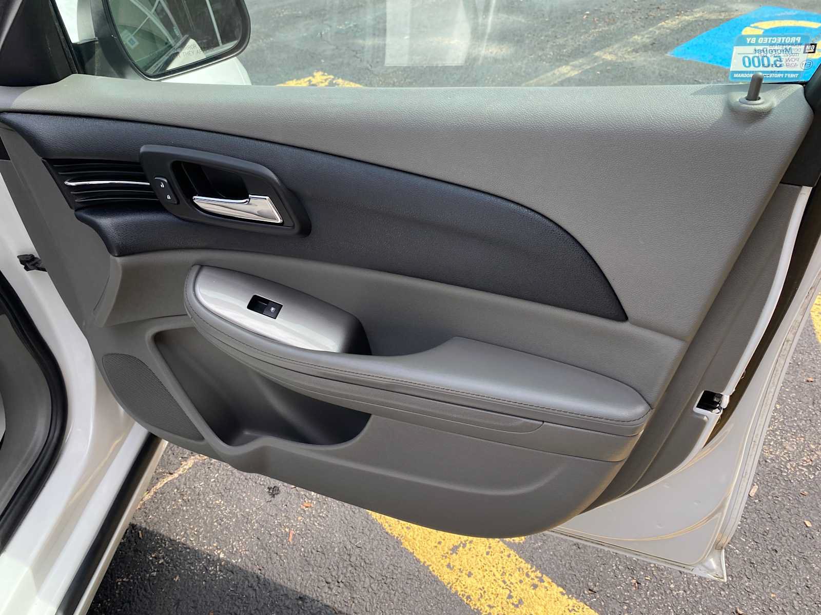 Used 2015 Chevrolet Malibu LS FWD image 26