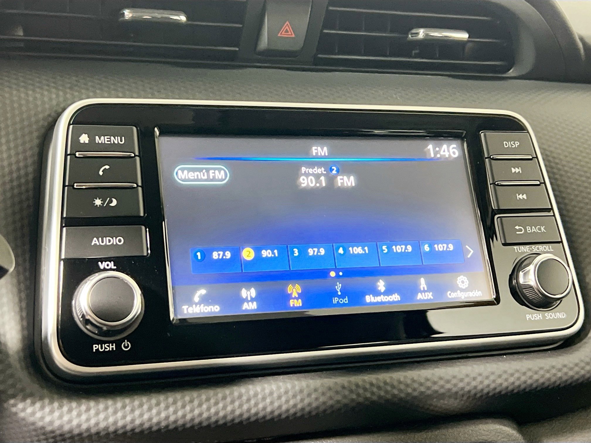 Used 2024 Nissan Kicks S image 27