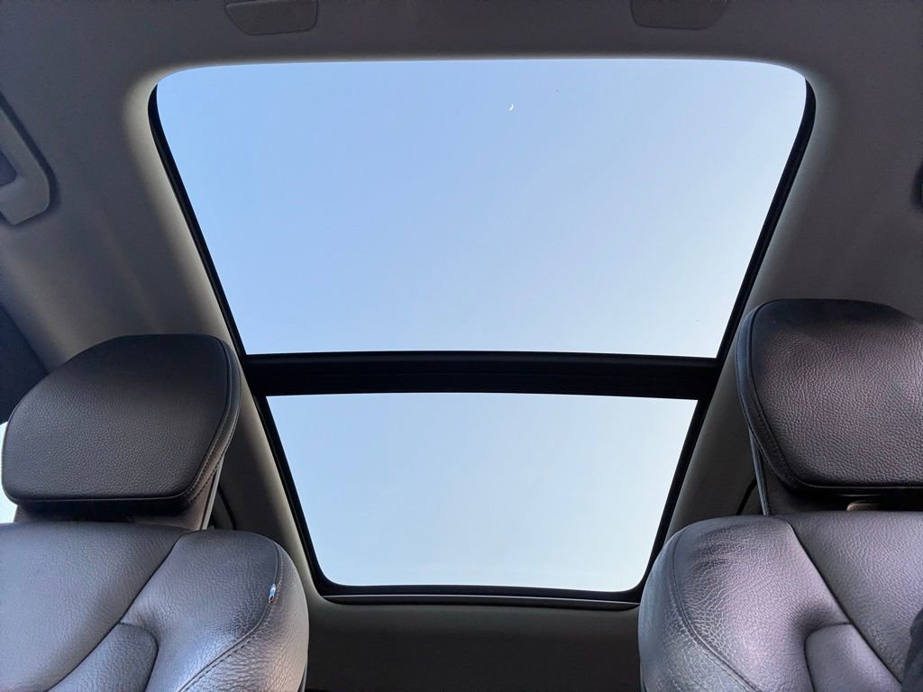 Used 2019 Volvo XC60 T6 Momentum w/ Premium Package image 44