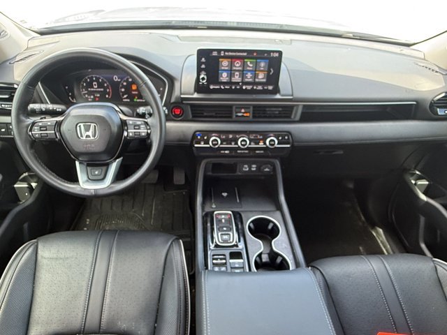 Used 2025 Honda Pilot Elite image 15
