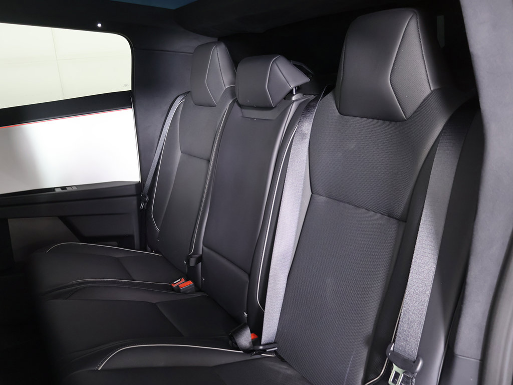Used 2024 Tesla Cybertruck AWD Crew Cab image 29
