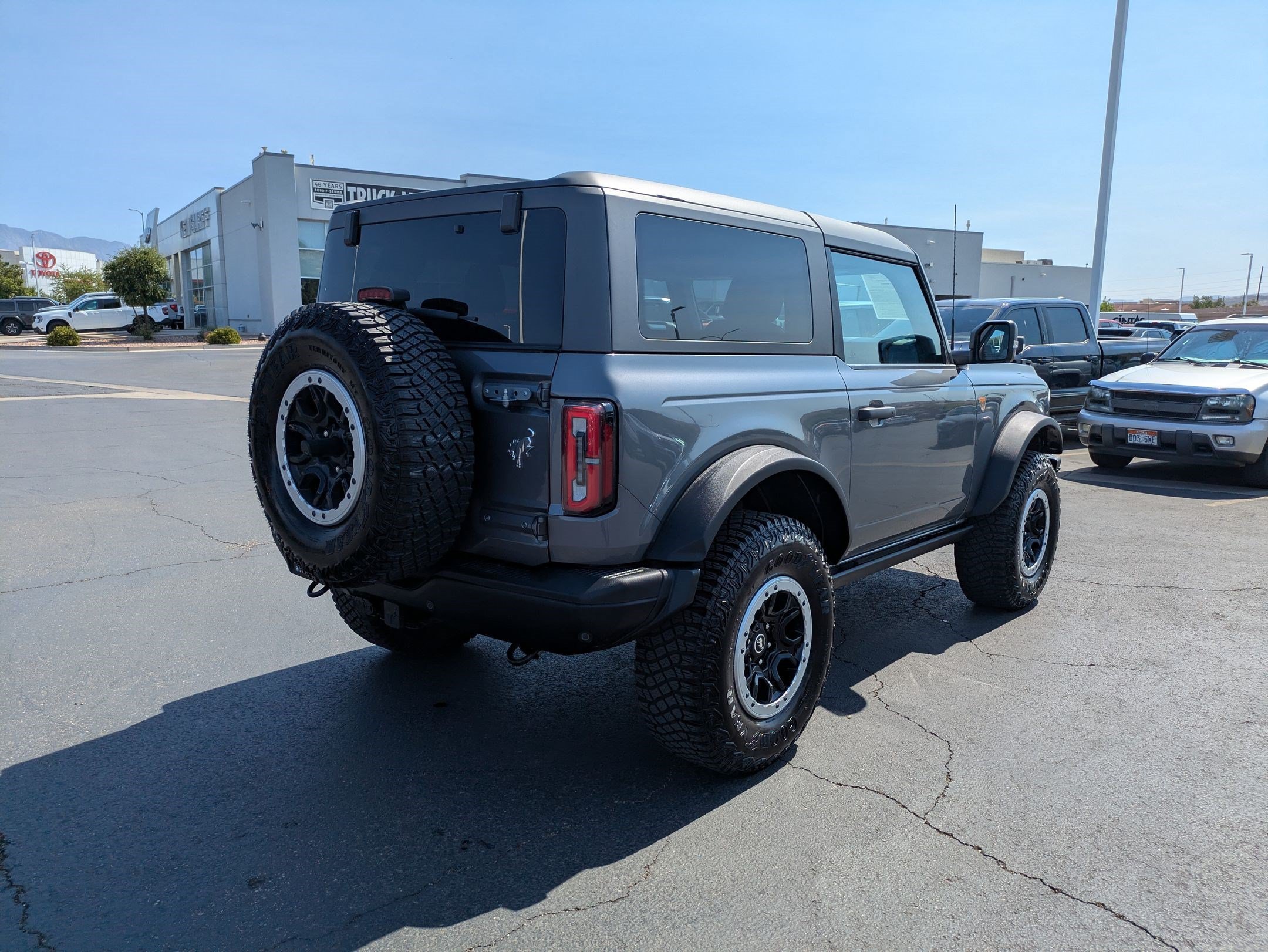 Used 2024 Ford Bronco Badlands AWD/4WD image 4