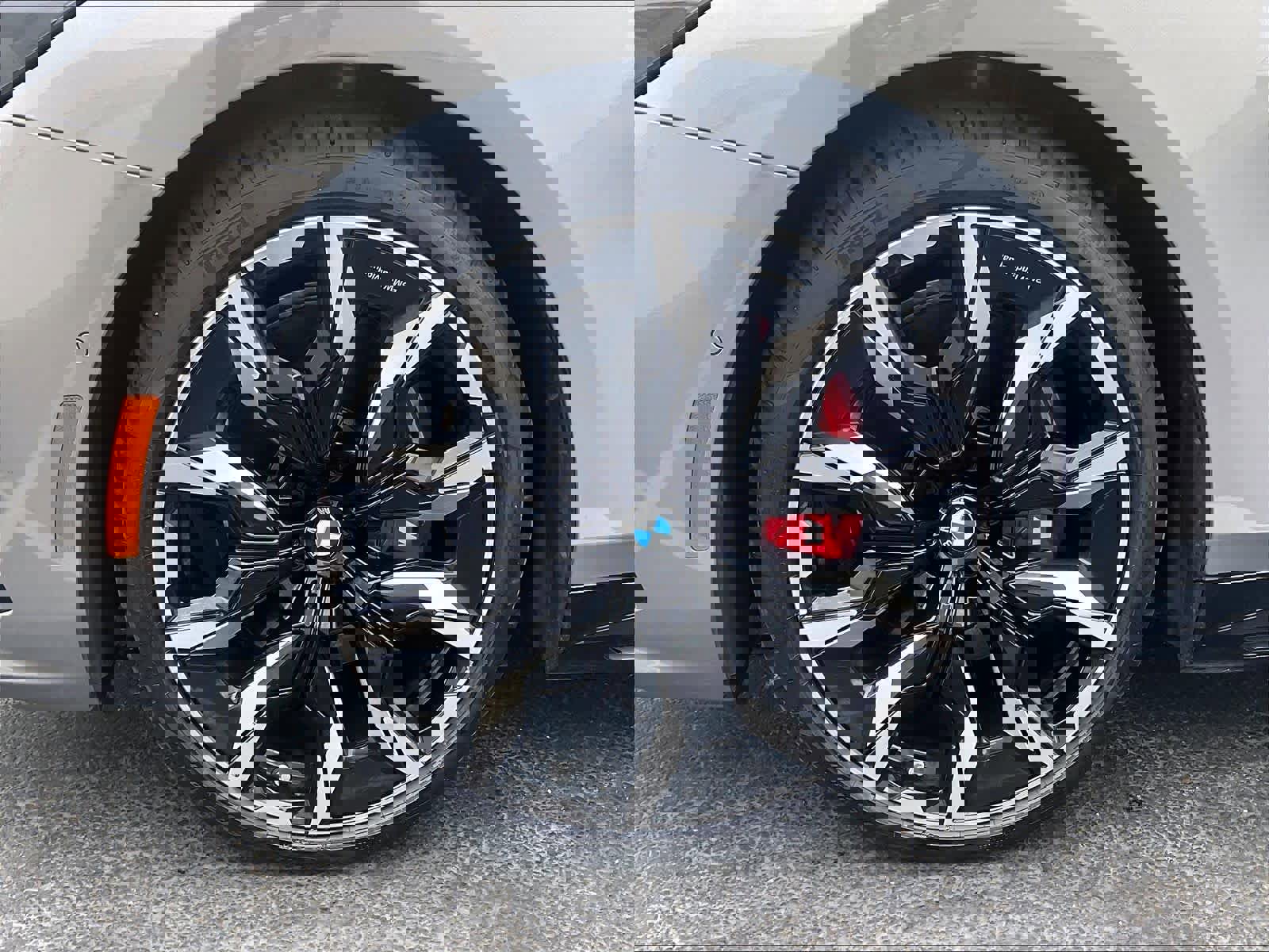 Used 2026 BMW i5 eDrive40 w/ M Sport Package image 11