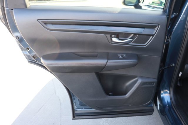 Used 2025 Honda CR-V Sport image 13