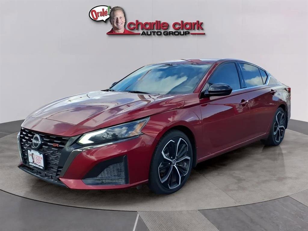 Used 2023 Nissan Altima 2.5 SR
