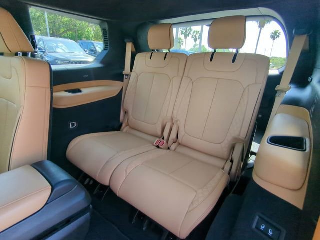 Certified 2023 Jeep Grand Cherokee L Summit AWD/4WD image 16