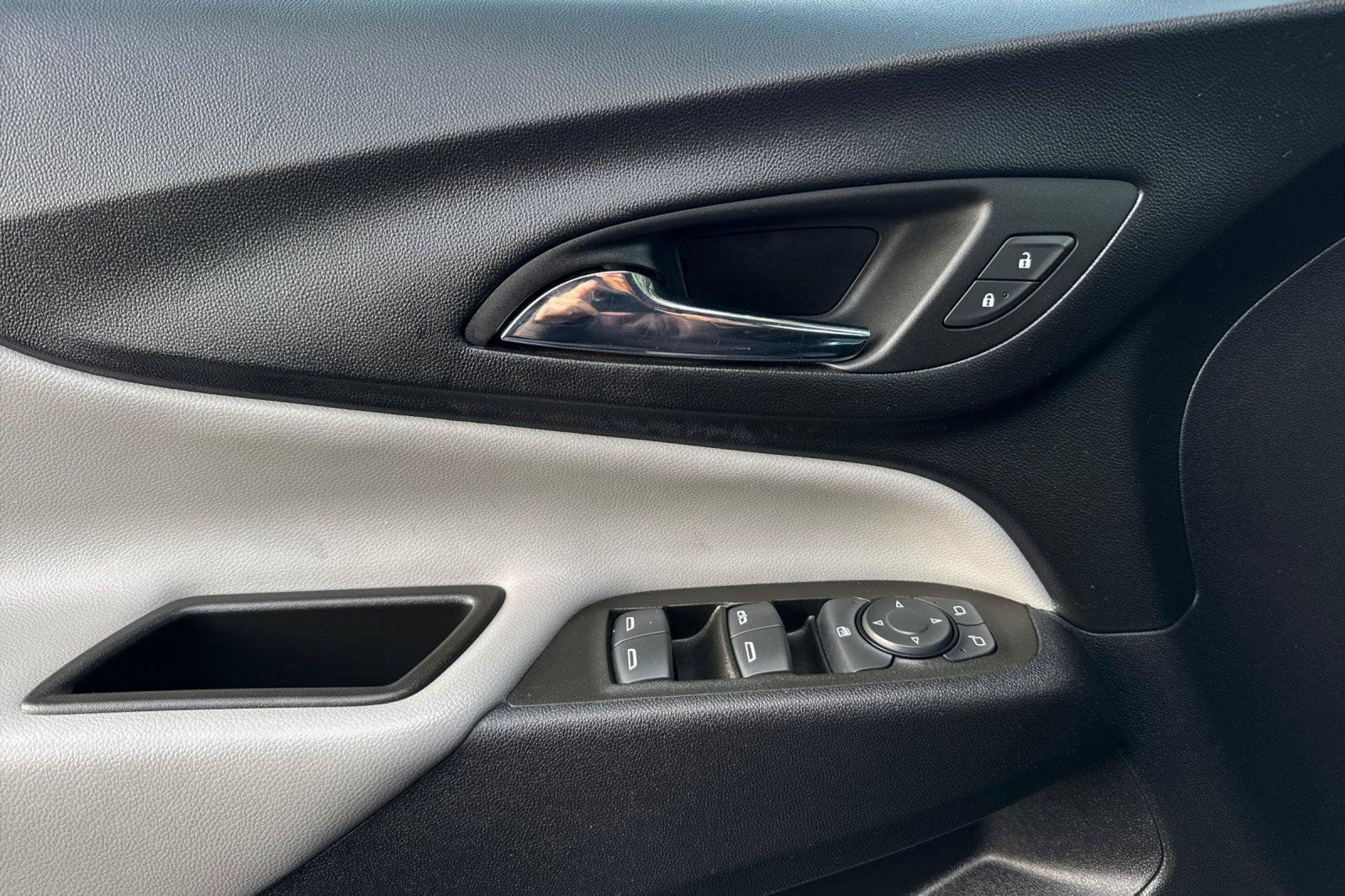 Used 2023 Chevrolet Equinox LT image 13