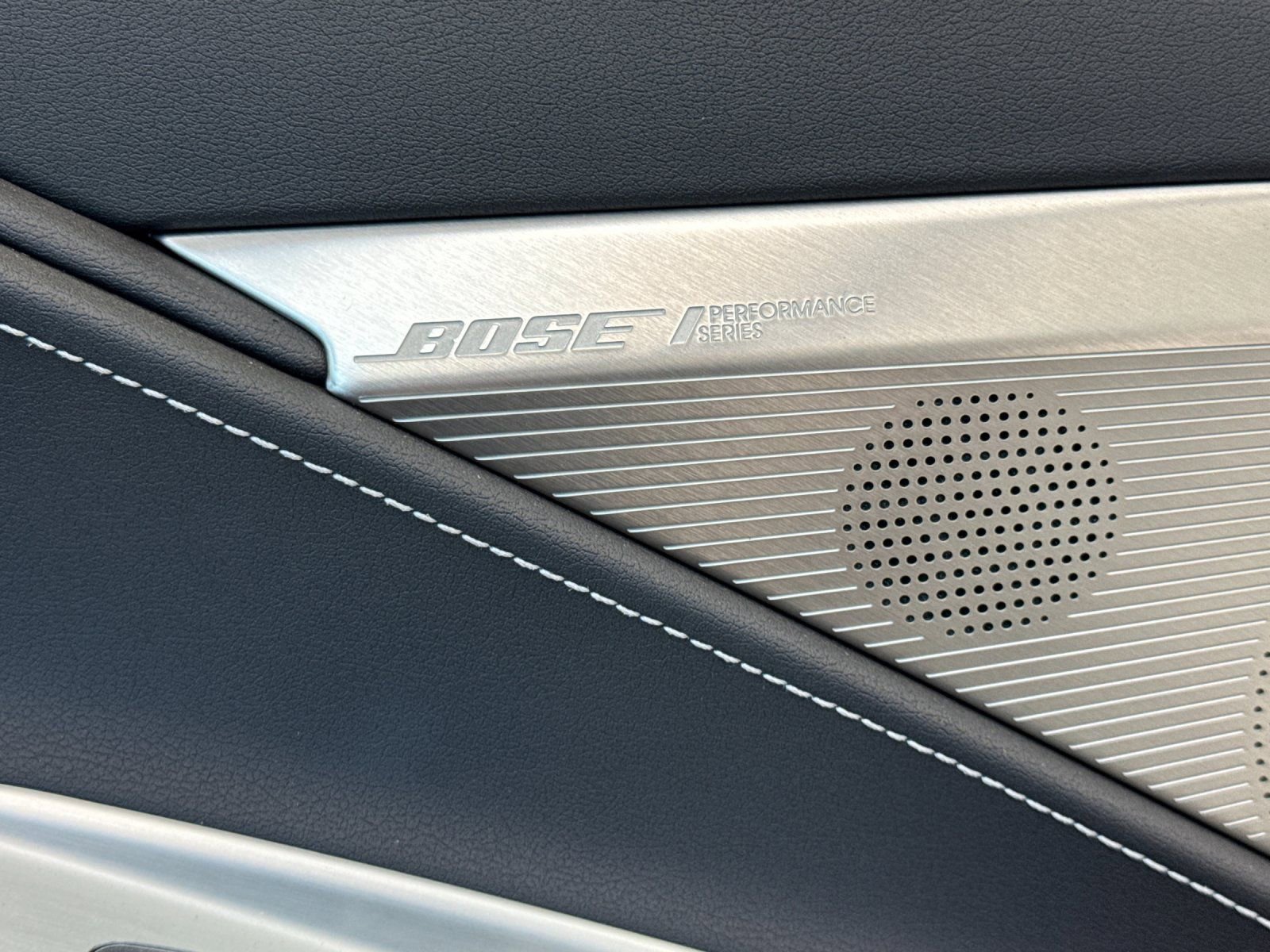 New 2025 Chevrolet Corvette Stingray Preferred Cpe w/ Z51 Performance Package image 17