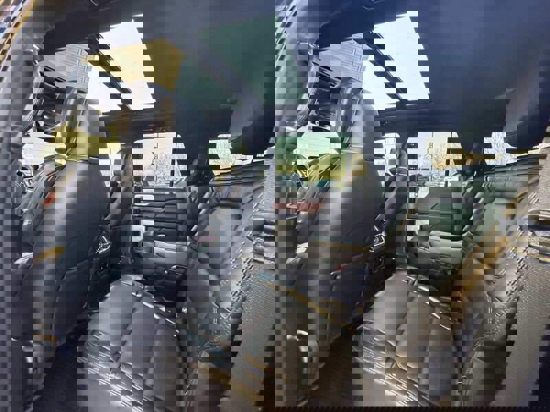 Used 2021 Lincoln Navigator Reserve w/ Luxury Package image 13