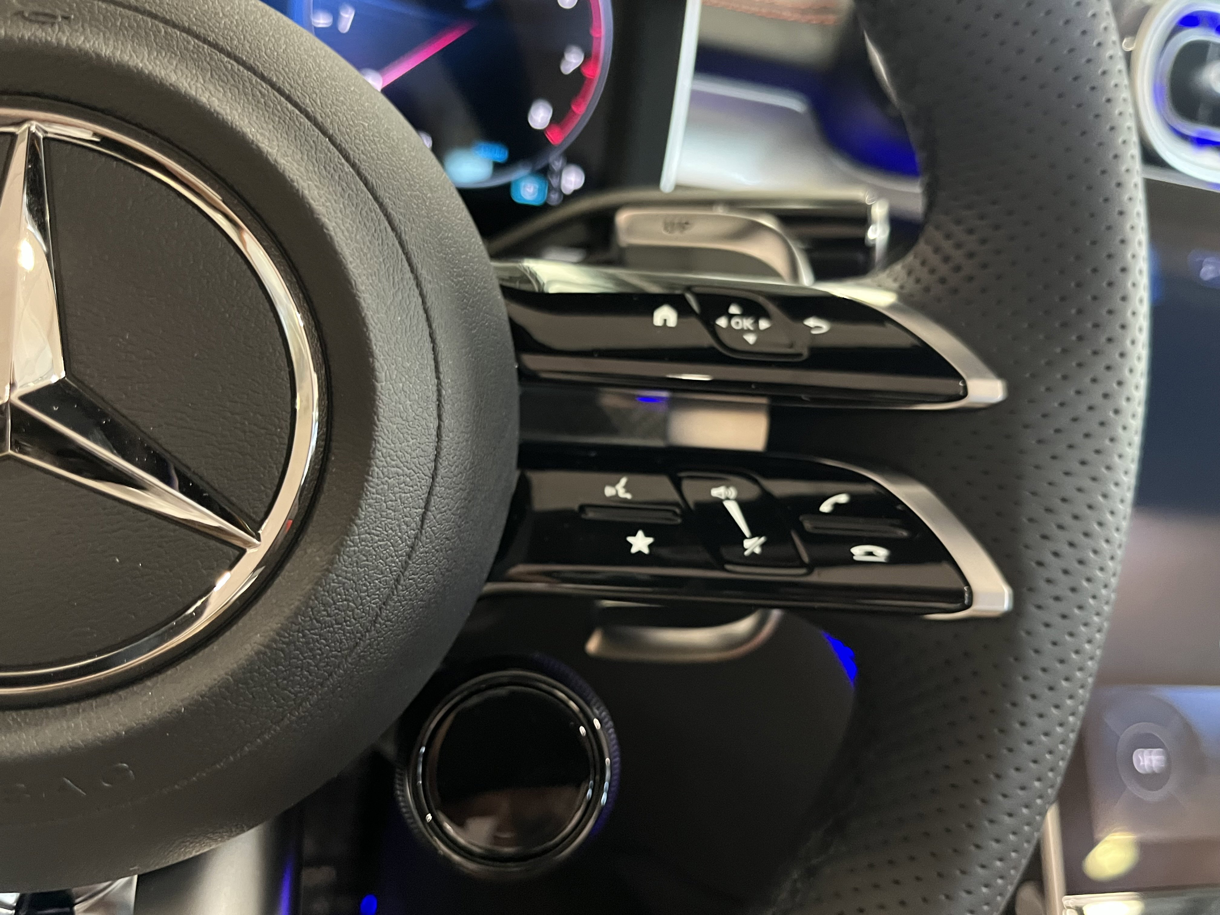 New 2026 Mercedes-Benz CLE 53 AMG 4MATIC Cabriolet image 26