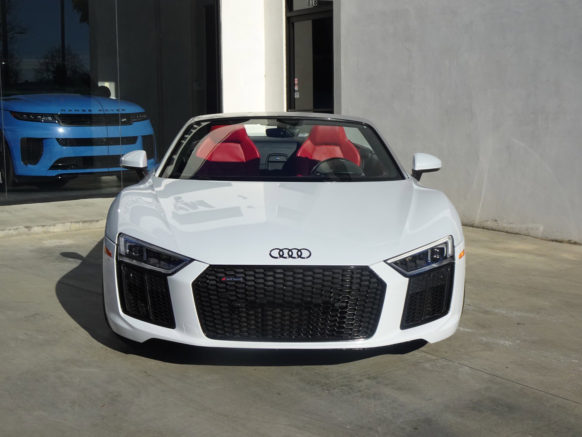 Used 2018 Audi R8 V10 AWD/4WD image 3