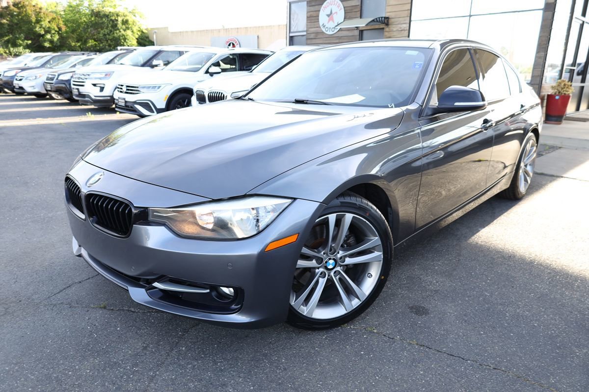 Used 2015 BMW 328i Sedan RWD image 2
