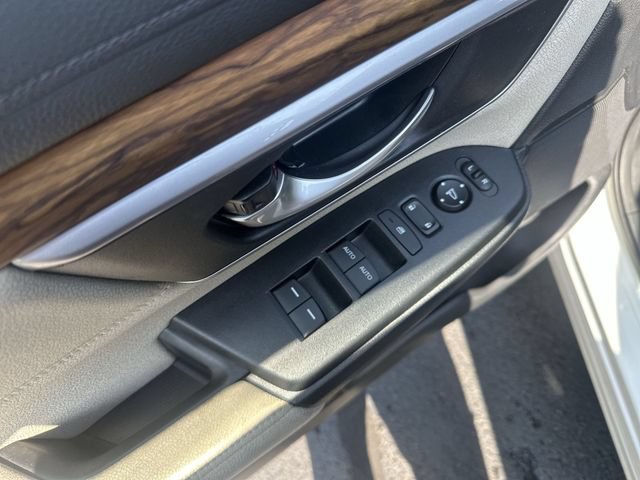 Used 2017 Honda CR-V EX image 17