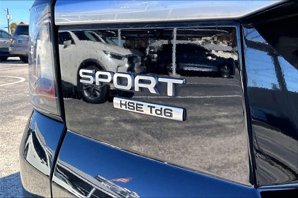 Used 2018 Land Rover Range Rover Sport HSE image 42