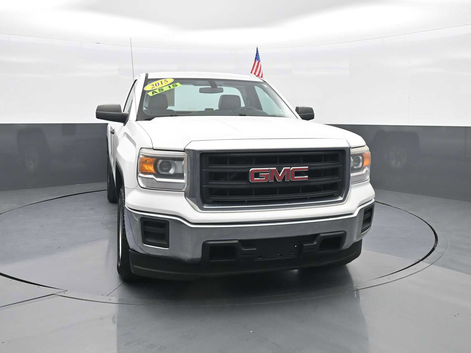 Used 2015 GMC Sierra 1500 2WD Regular Cab image 2