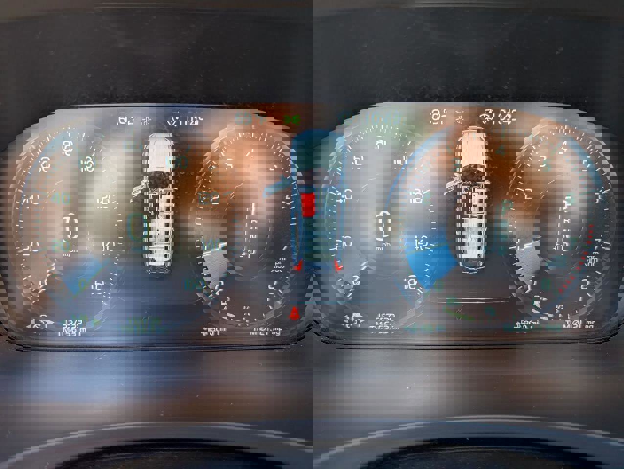 Used 2019 Volvo V90 T6 R-Design image 22