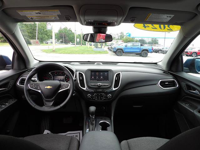Used 2024 Chevrolet Equinox LT FWD image 28