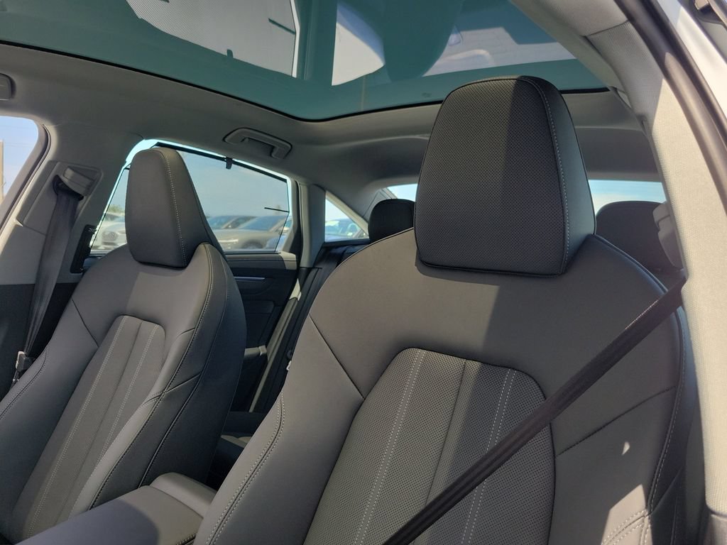 New 2026 Audi A6 Premium Plus AWD/4WD image 16