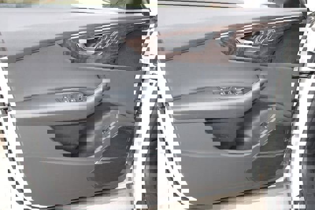 Used 2020 Audi Q8 Premium Plus w/ Premium Plus Package image 21